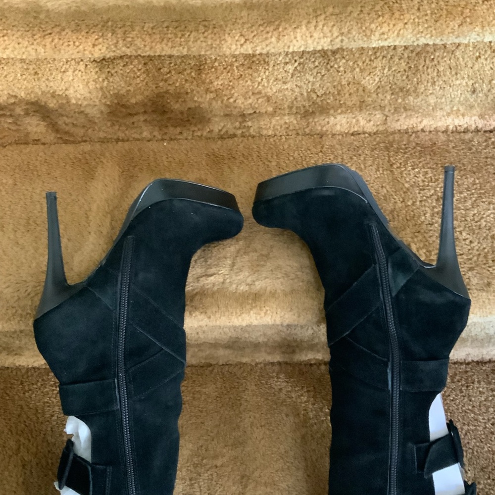 Colin Stuart Thigh High Suede Boots - Picture 6 of 10